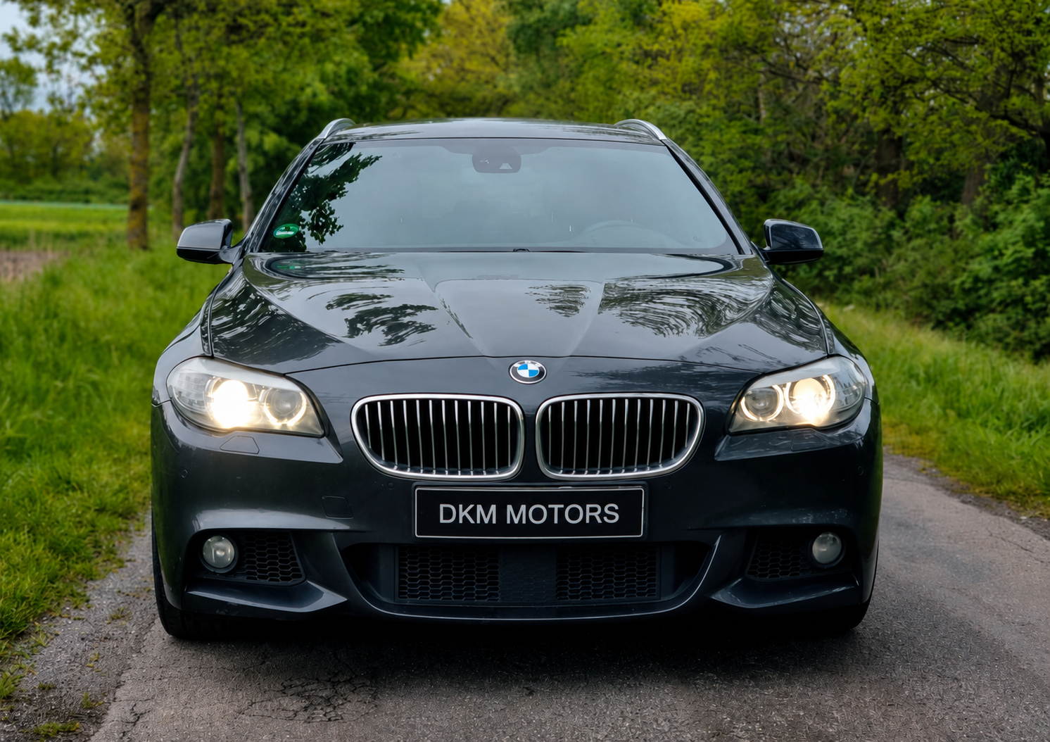 BMW 530d Touring M-Sport importado desde Alemania vista exterior